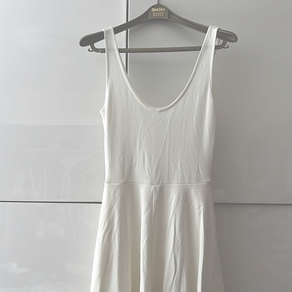 Leith dress white cotton made in usa size 4. New. Maybe worn once!